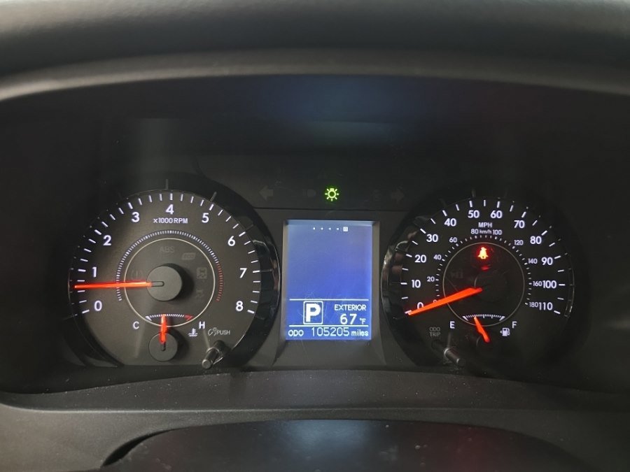 Used 2015 Toyota Sienna L FWD image 14