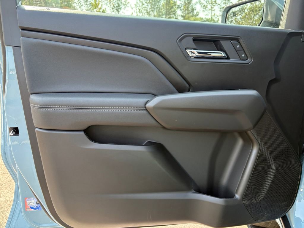 New 2026 Chevrolet Colorado LT RWD image 9