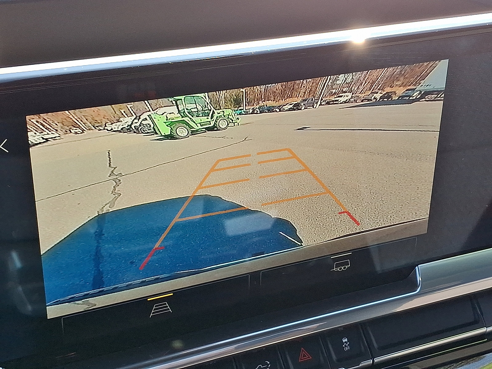 Used 2023 Chevrolet Silverado 1500 LT image 17