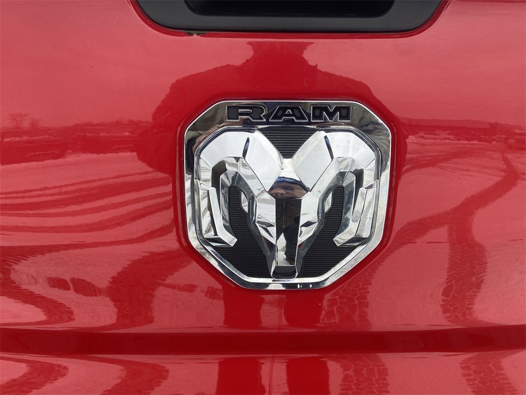 Used 2019 RAM 3500 Tradesman image 31