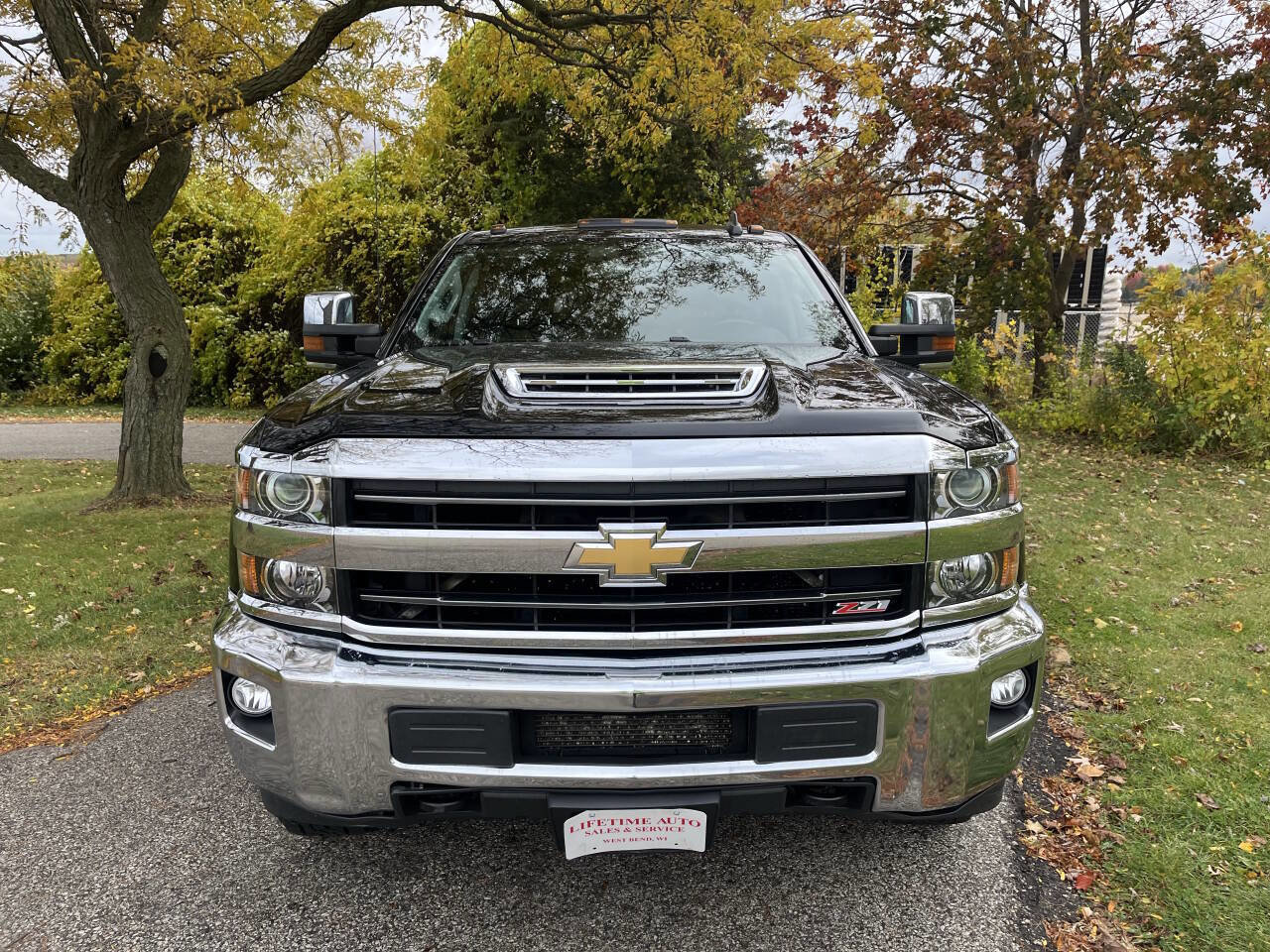 Used 2019 Chevrolet Silverado 2500 LTZ image 9