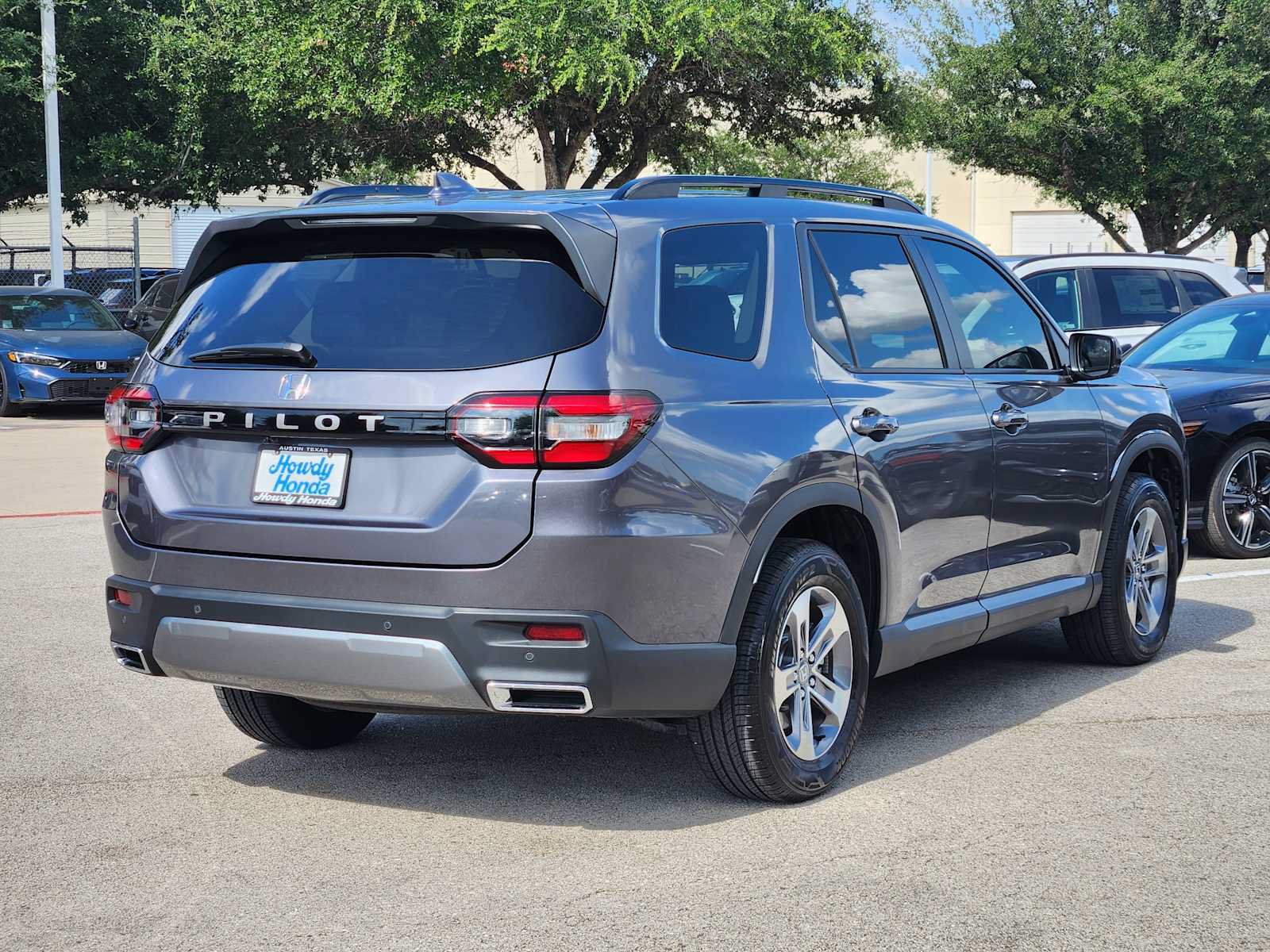 Certified 2026 Honda Pilot EX-L image 6