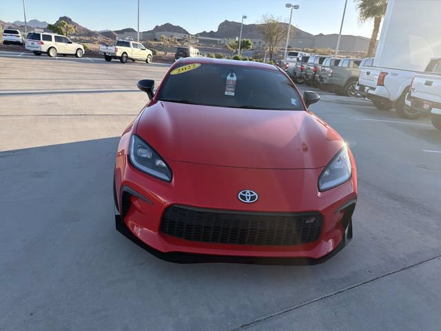 Used 2022 Toyota GR86 Premium RWD image 2