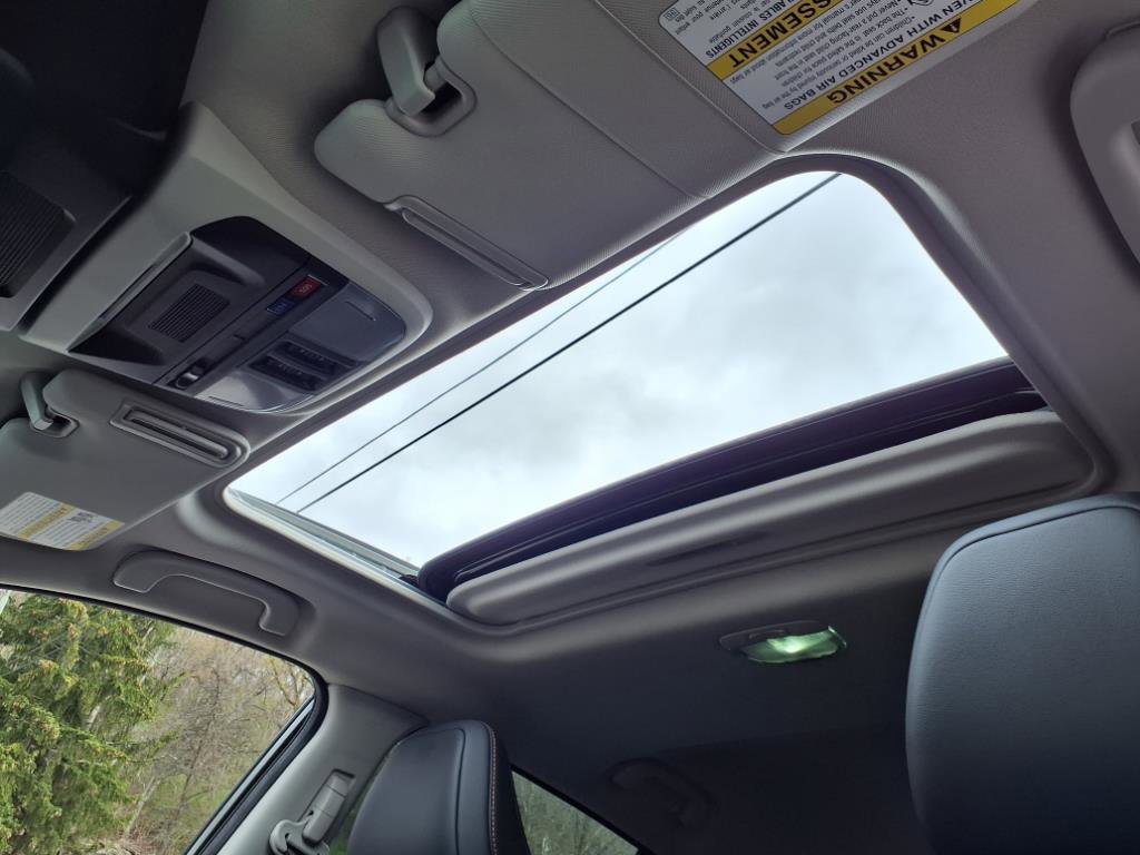 New 2025 Subaru Crosstrek 2.5i Limited w/ Popular Package #4A image 7