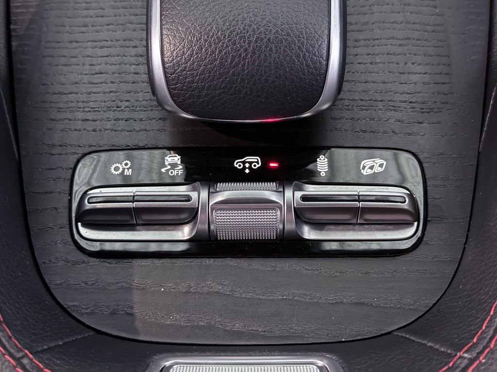 Used 2022 Mercedes-Benz GLE 53 AMG 4MATIC image 39