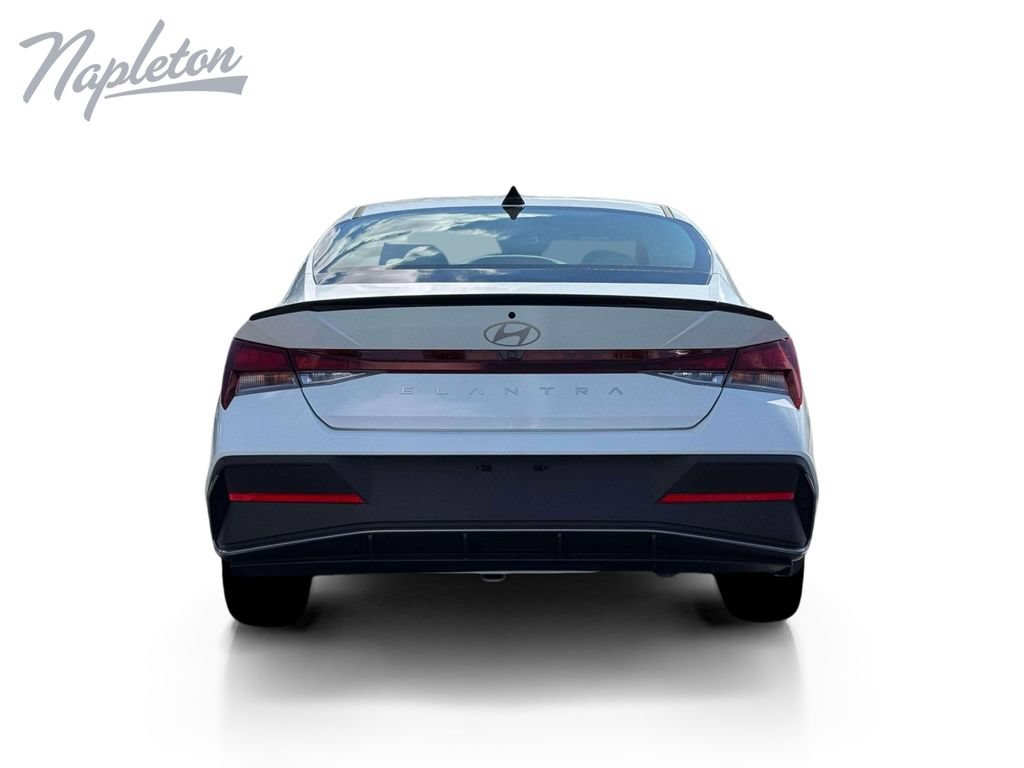 New 2026 Hyundai Elantra Sport FWD image 7