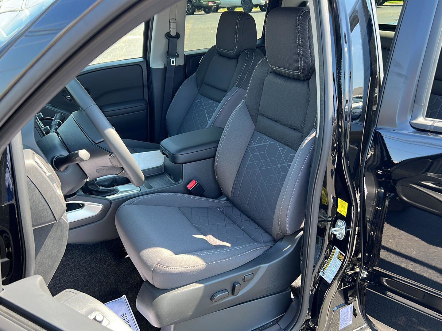 New 2026 Nissan Frontier SV w/ All-Weather Content Package image 15