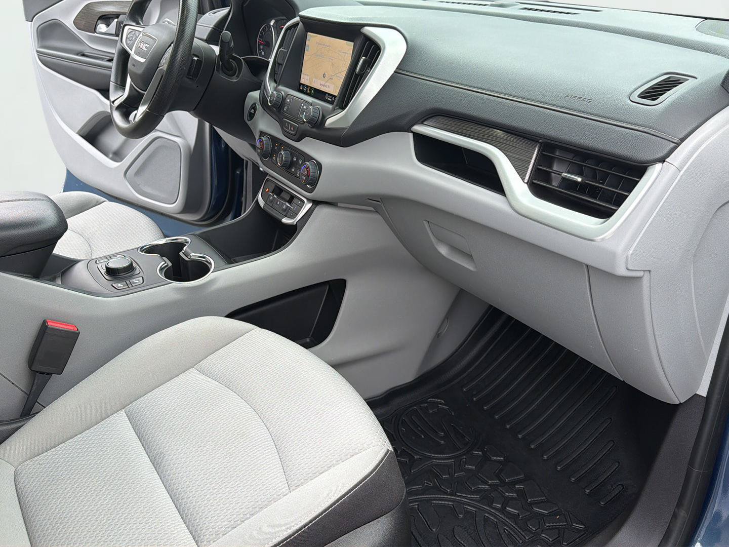 Certified 2024 GMC Terrain SLE w/ Driver Convenience Package FWD image 21