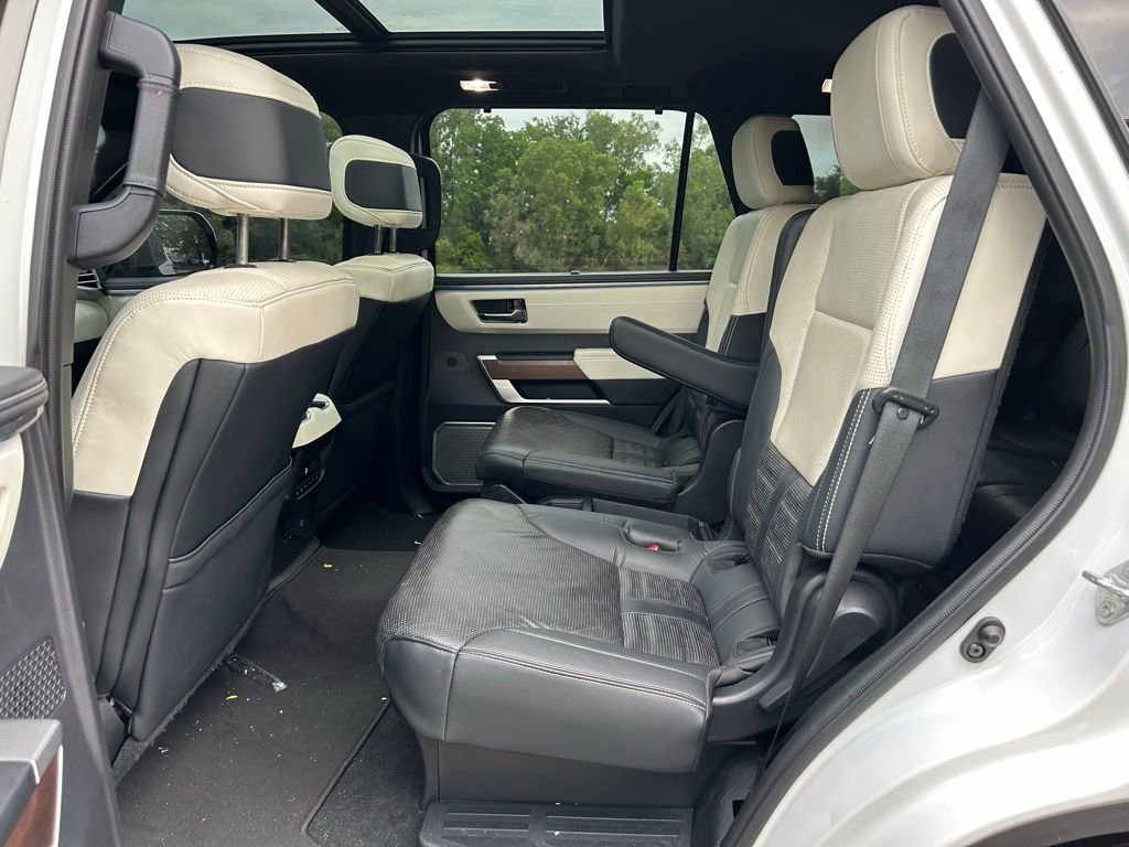 Used 2024 Toyota Sequoia Capstone image 14