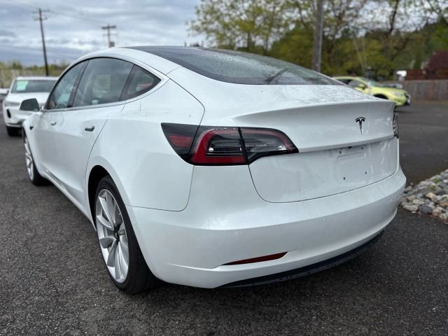 Used 2018 Tesla Model 3 Mid Range image 5