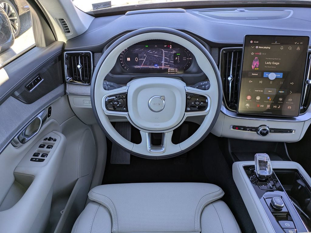 New 2026 Volvo XC90 T8 Ultra w/ Protection Package Premier AWD/4WD image 16