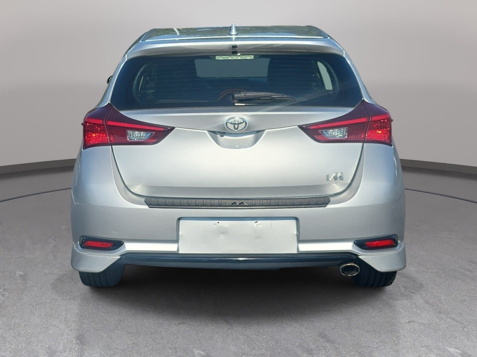 Used 2017 Toyota Corolla iM w/ Carpet Mat Package FWD image 6