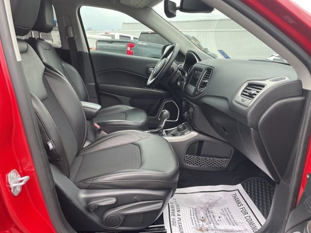 Used 2019 Jeep Compass Latitude w/ Popular Equipment Group image 26