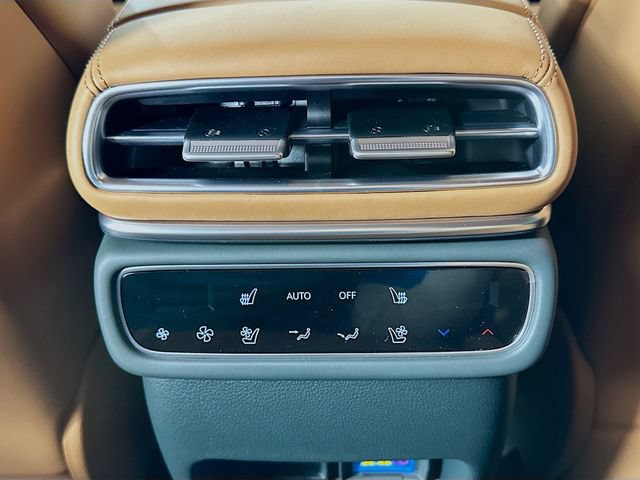 New 2026 Genesis GV80 3.5T Prestige AWD/4WD image 18