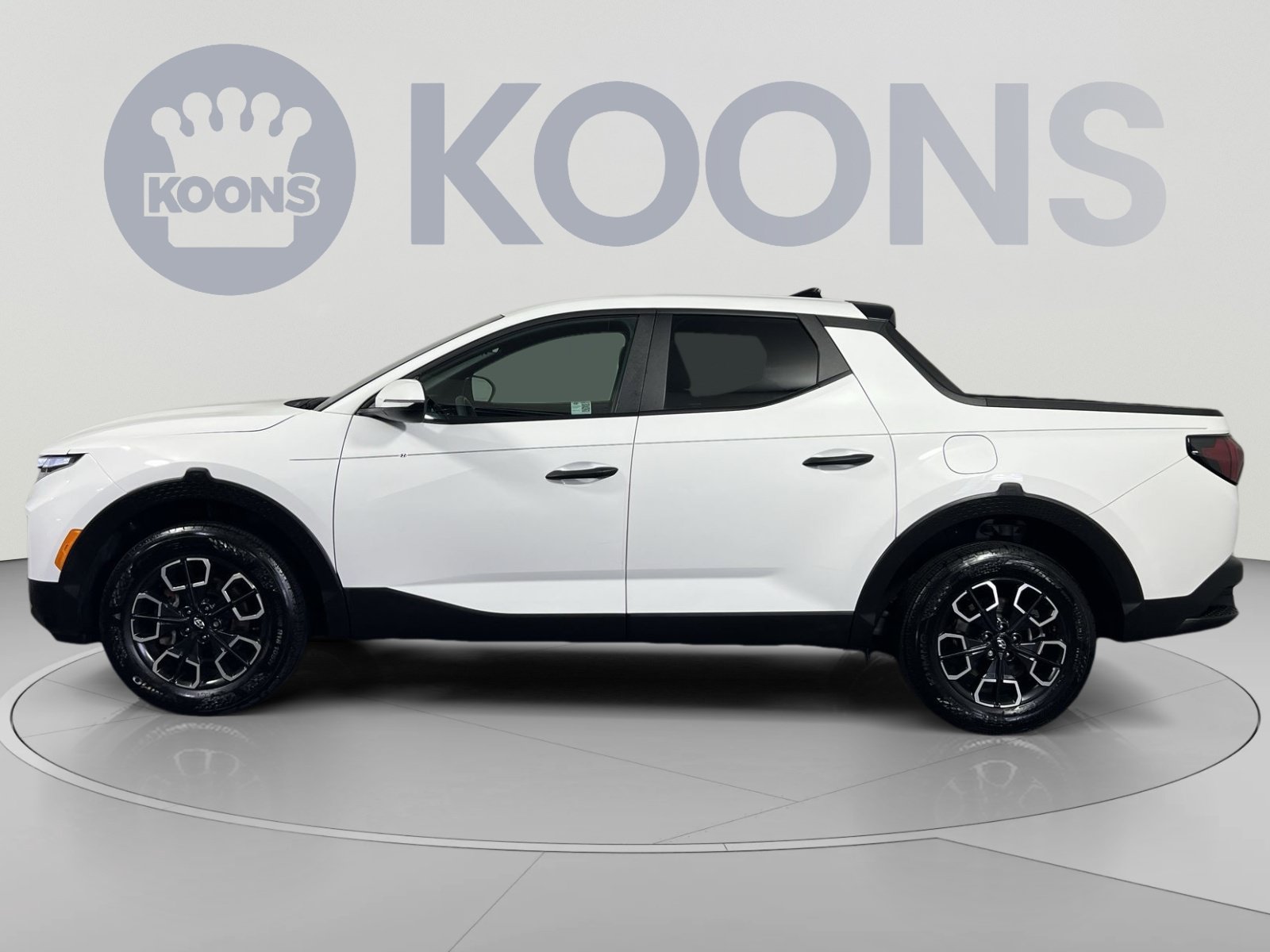 Used 2024 Hyundai Santa Cruz SEL AWD/4WD image 2