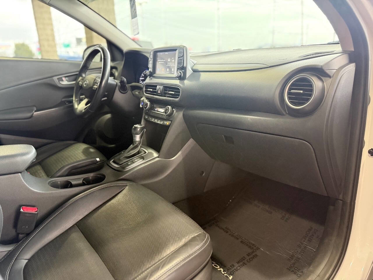 Used 2021 Hyundai Kona Limited image 41