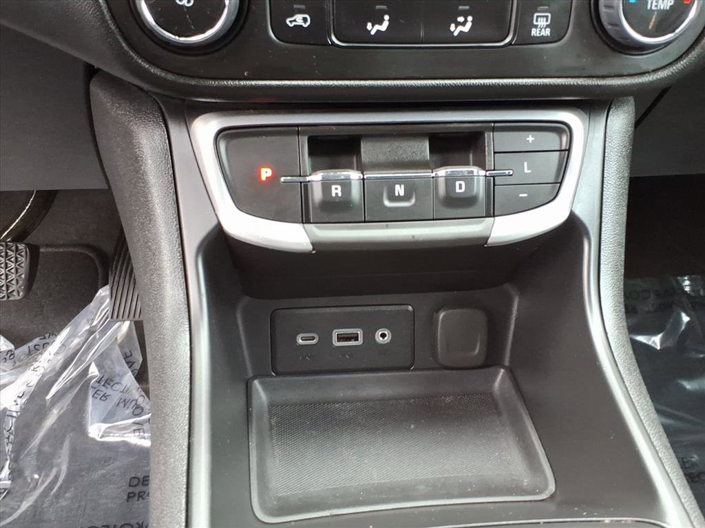 Certified 2023 GMC Terrain SLE w/ Elevation Edition image 20