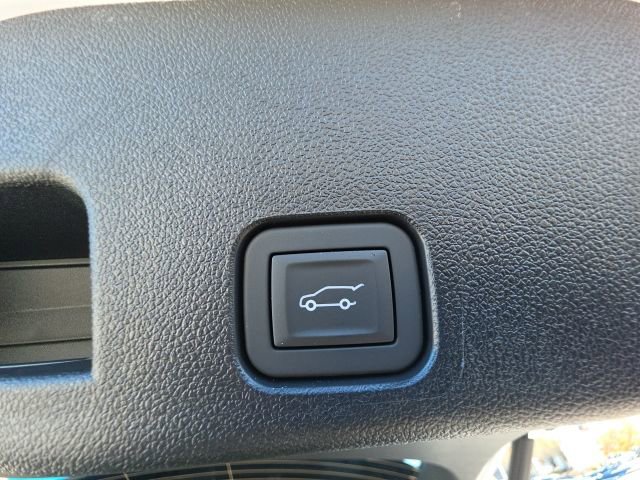 New 2026 Chevrolet Traverse LT w/ Driver Confidence Package image 30