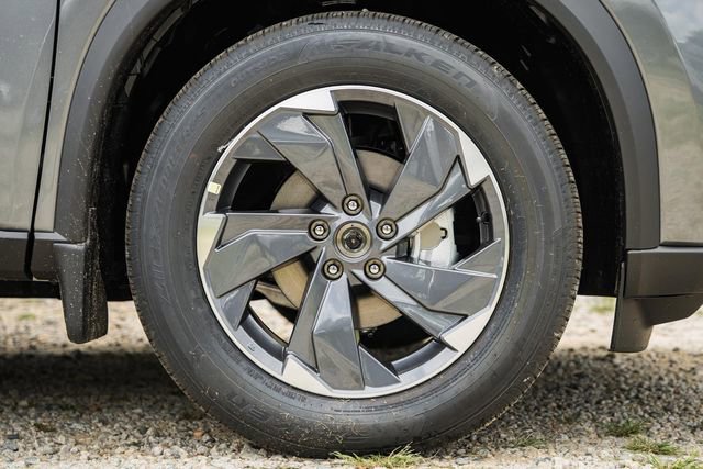 New 2026 Nissan Rogue SV image 14
