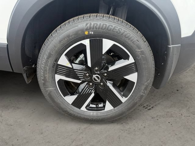 New 2026 Nissan Kicks SV w/ Cold Weather Package AWD/4WD image 7