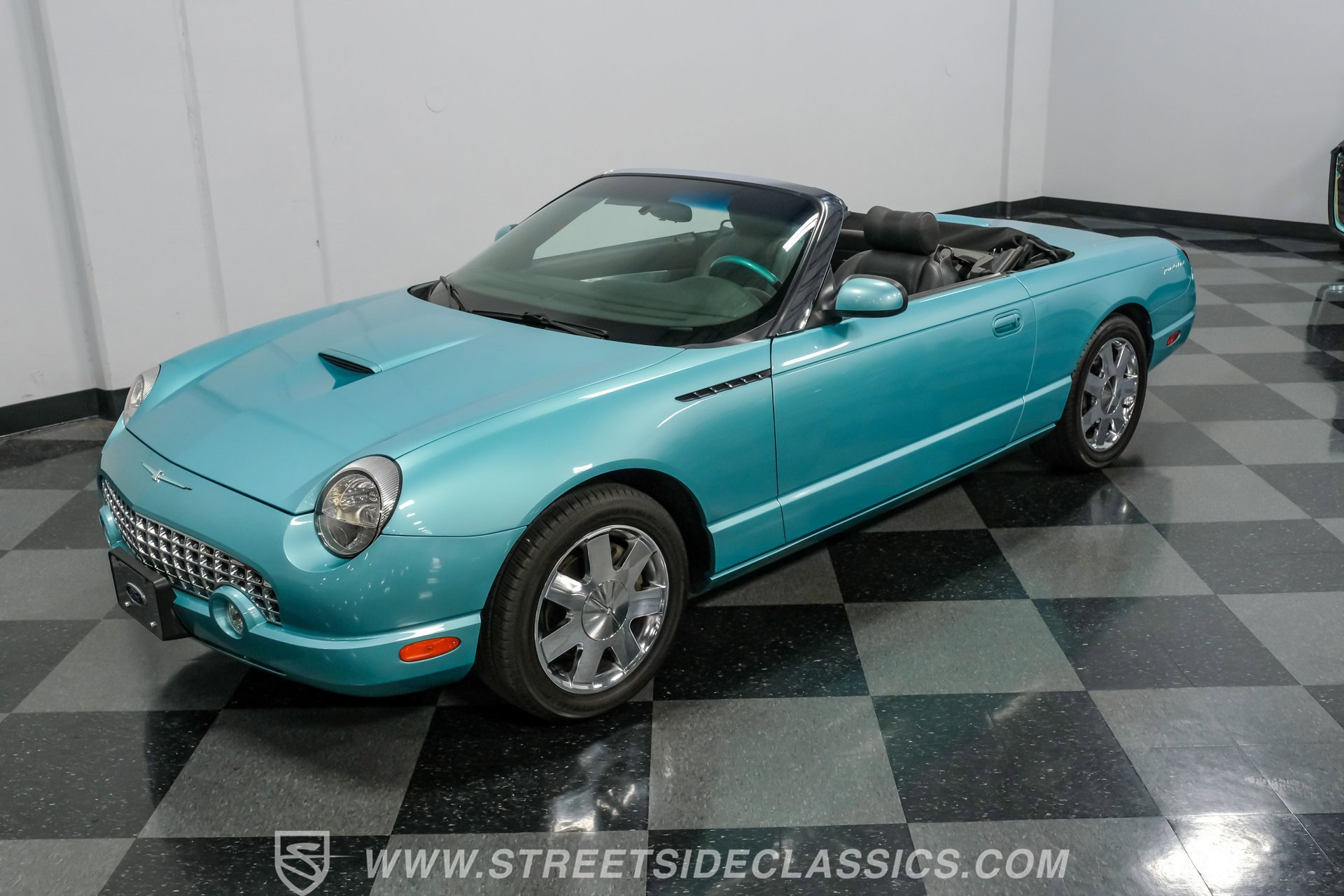Used 2002 Ford Thunderbird RWD image 35