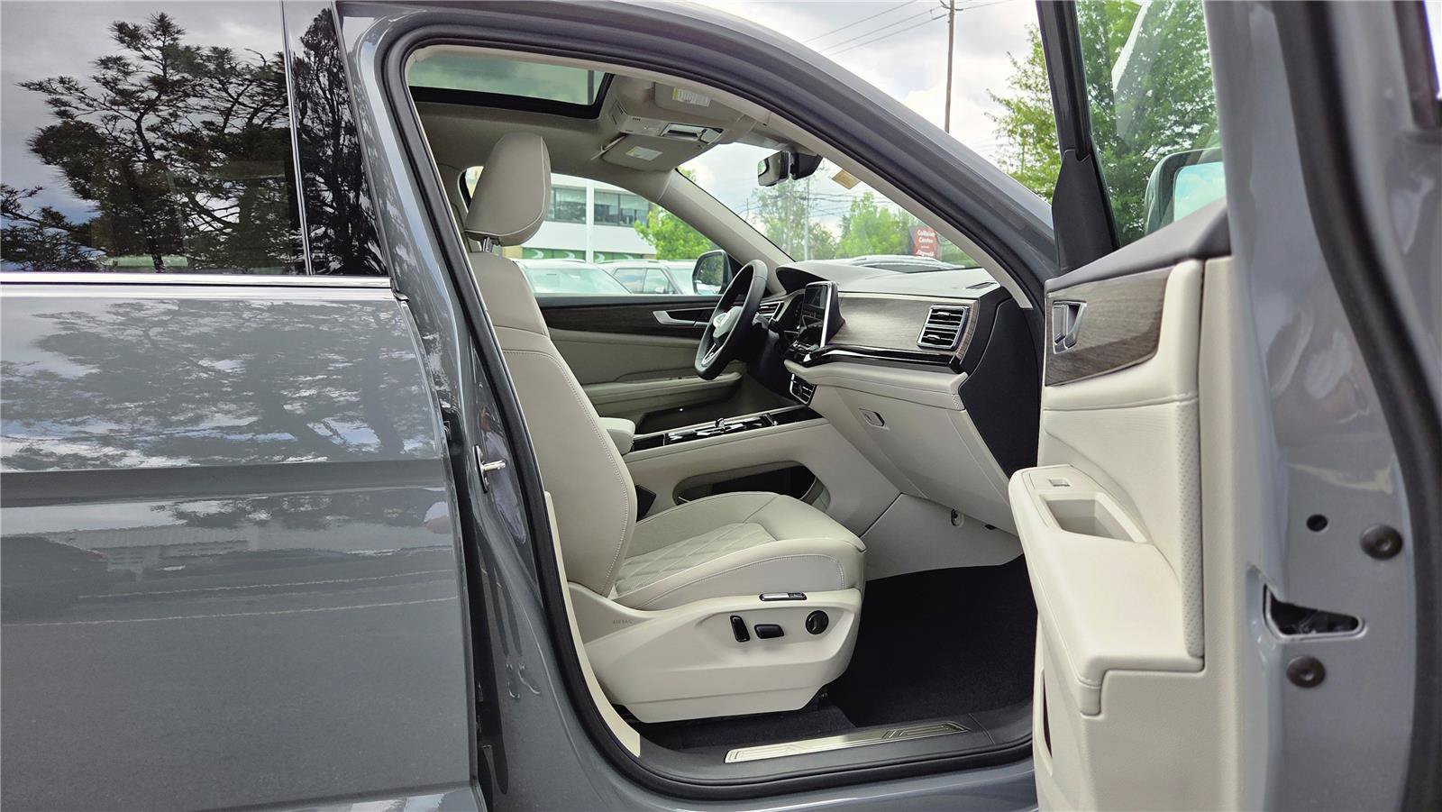 New 2026 Volkswagen Atlas SEL Premium R-Line AWD/4WD image 30