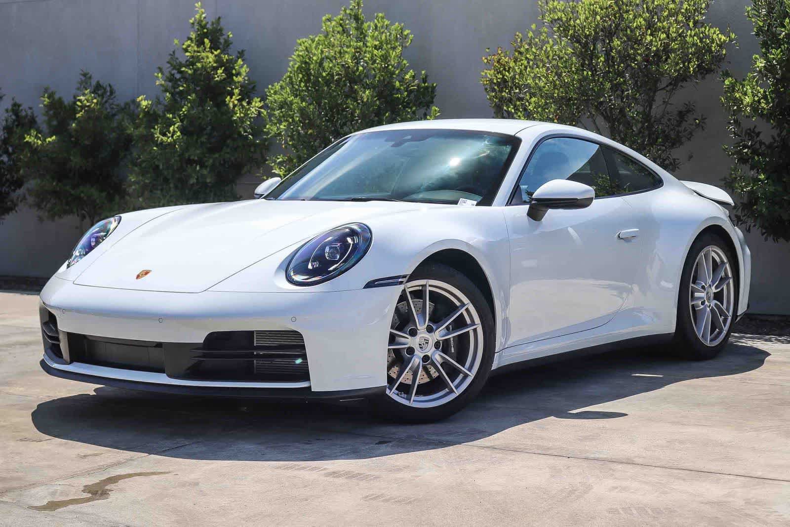 Used 2025 Porsche 911 Carrera RWD image 1