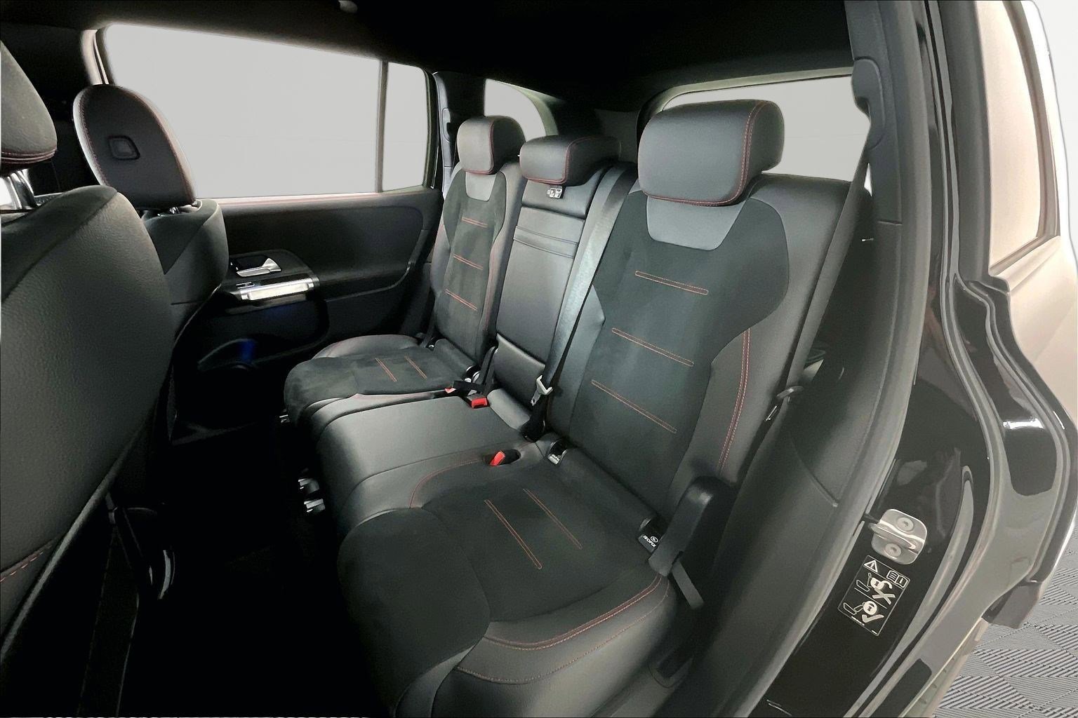 Certified 2024 Mercedes-Benz GLB 250 image 22