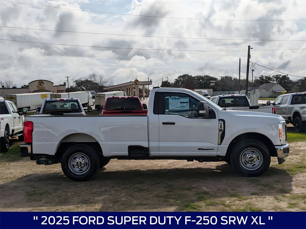 New 2025 Ford F250 XL w/ XL Chrome Package image 5