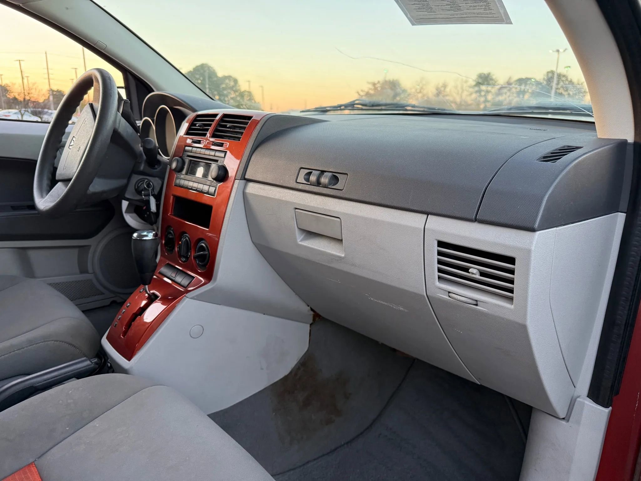 Used 2007 Dodge Caliber SXT image 19