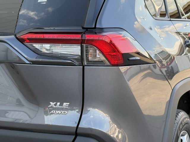 Used 2024 Toyota RAV4 XLE image 7