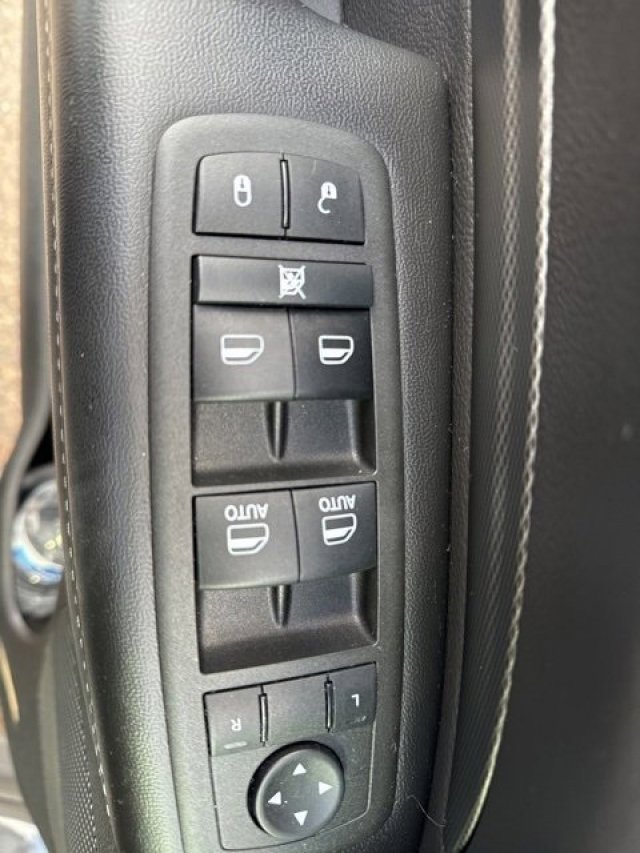 Used 2021 Dodge Durango GT image 11