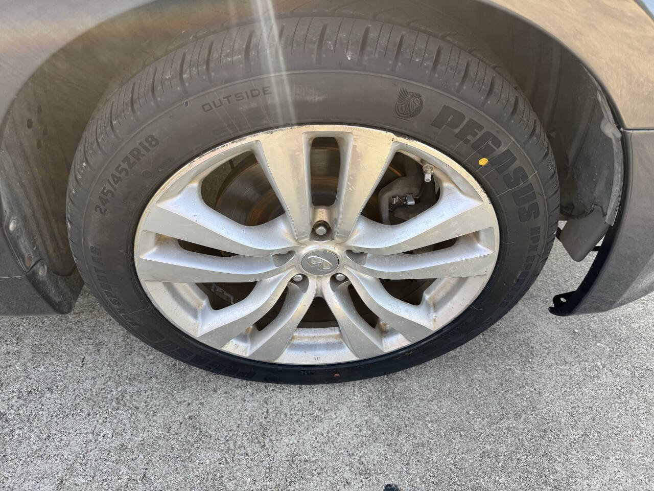 Used 2010 INFINITI M35 w/ Technology Pkg RWD image 26