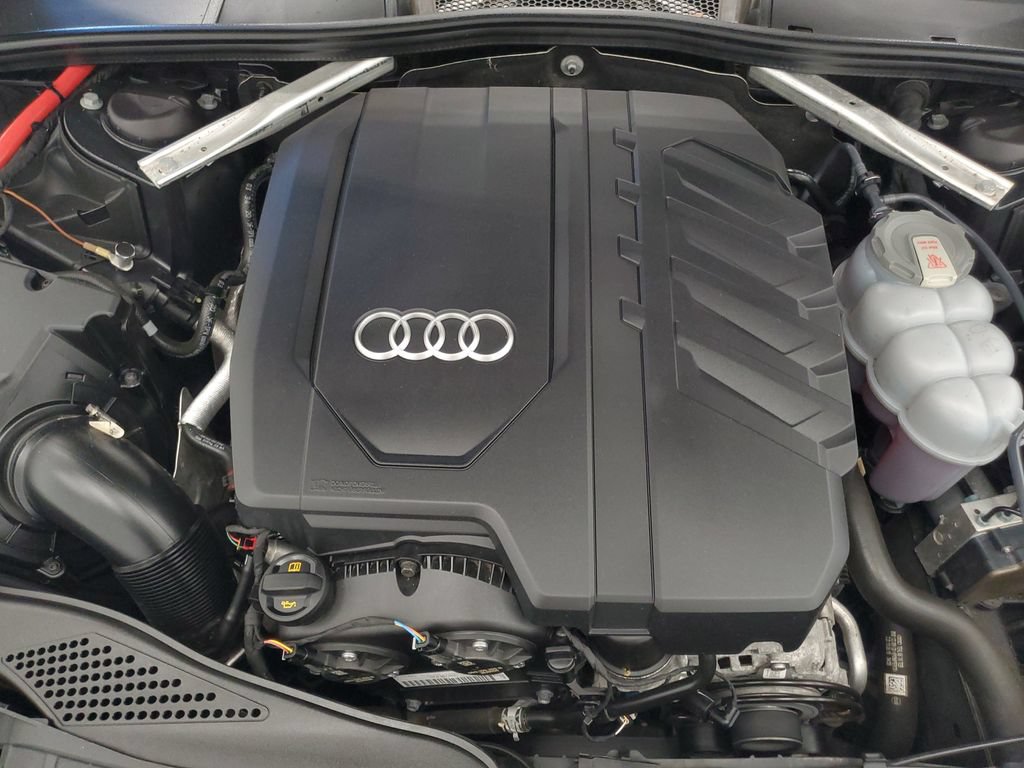 Used 2021 Audi A4 2.0T Premium AWD/4WD image 8