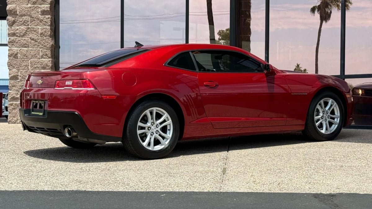 Used 2015 Chevrolet Camaro LS image 14