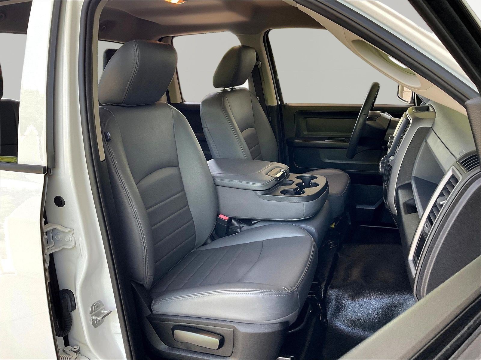 Used 2019 RAM 1500 Tradesman RWD image 29