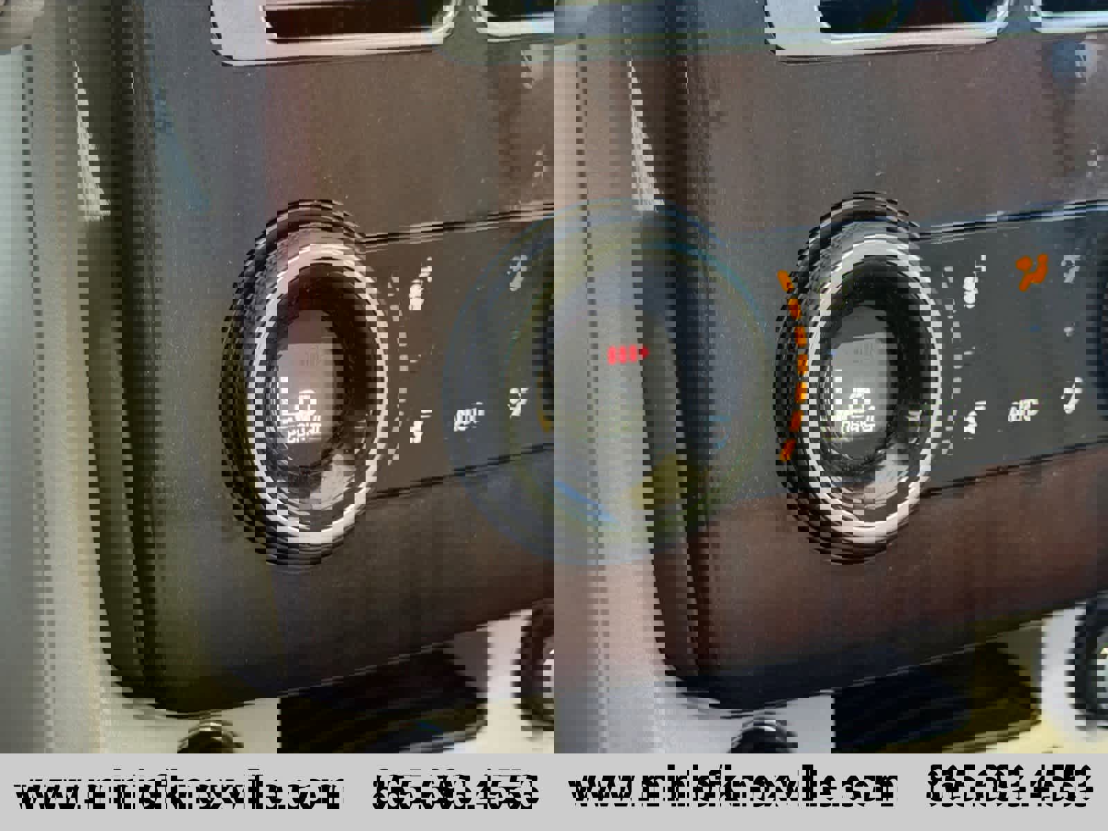 Used 2020 Land Rover Range Rover HSE image 18