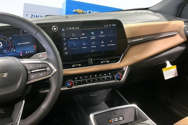 New 2026 Chevrolet Equinox ACTIV w/ Convenience Package III AWD/4WD image 7