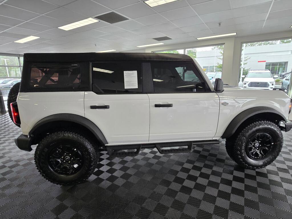 Used 2024 Ford Bronco Wildtrak AWD/4WD image 2