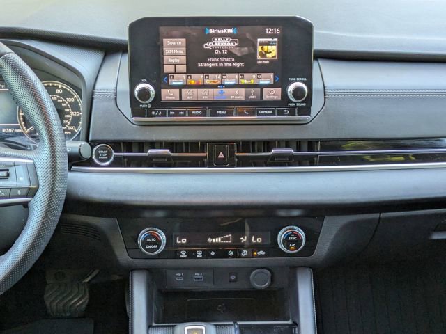 Used 2022 Mitsubishi Outlander SEL Black Edition image 19