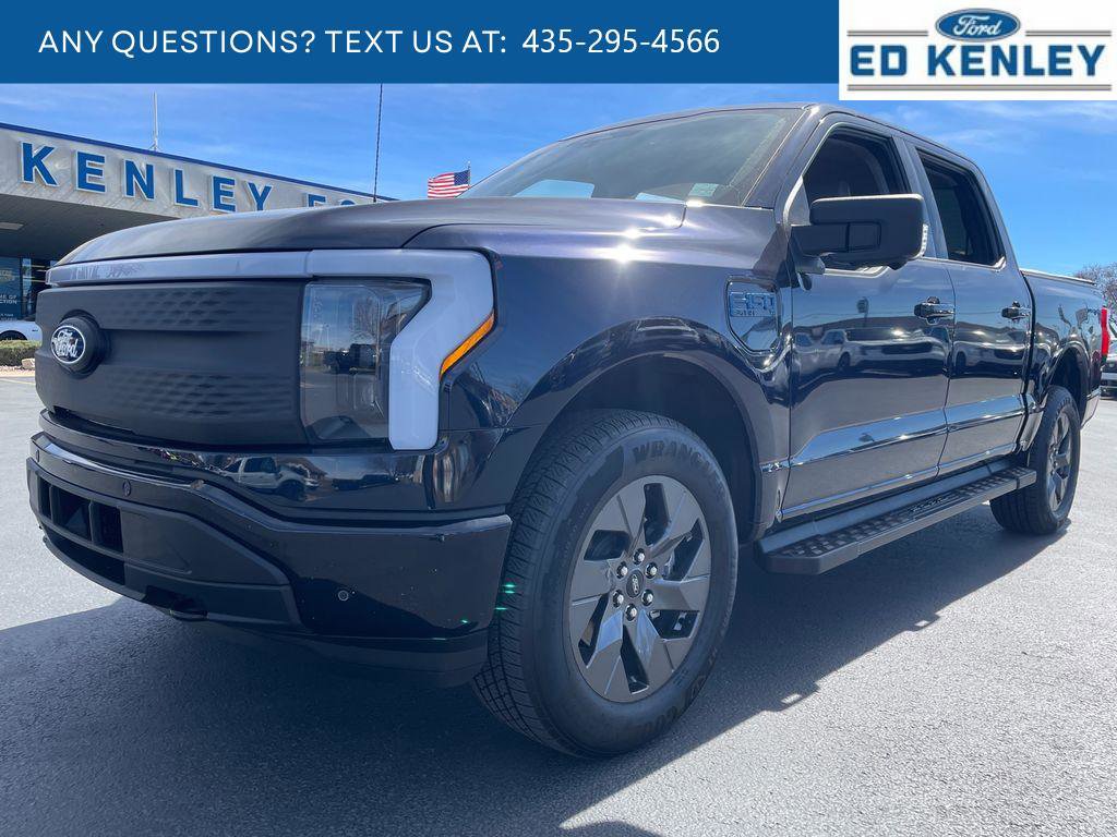 Used 2025 Ford F150 Lightning Flash image 1