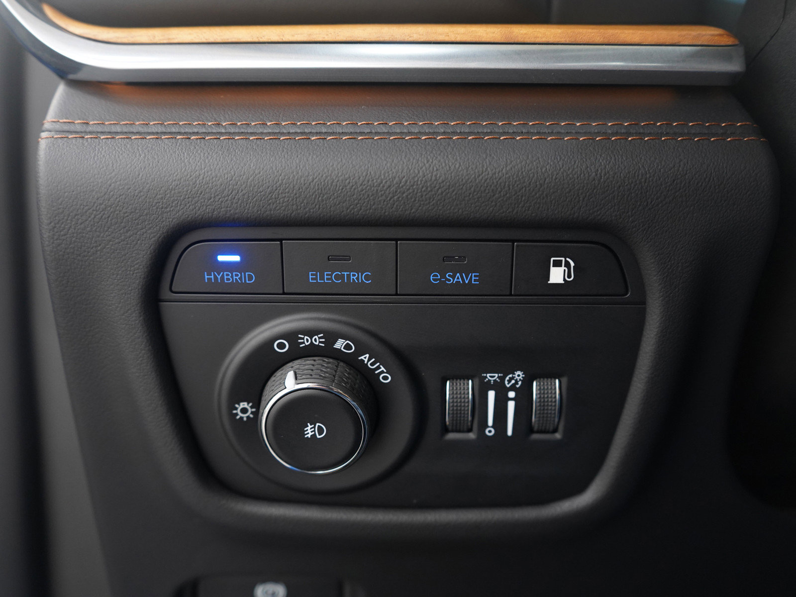 Used 2023 Jeep Grand Cherokee Summit image 29