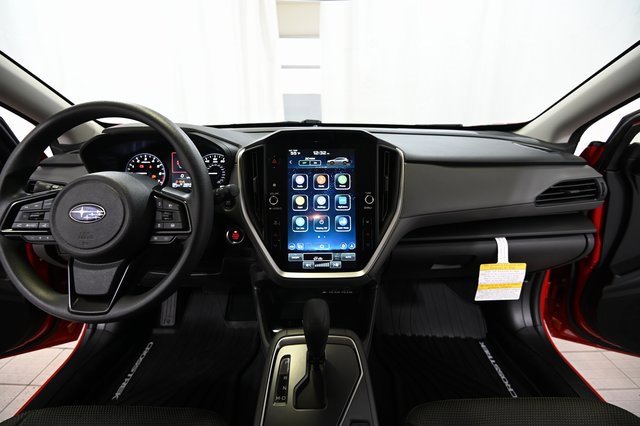 Used 2024 Subaru Crosstrek 2.0i Premium image 2