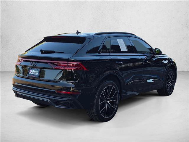 Used 2022 Audi Q8 Prestige w/ Prestige Package AWD/4WD image 5