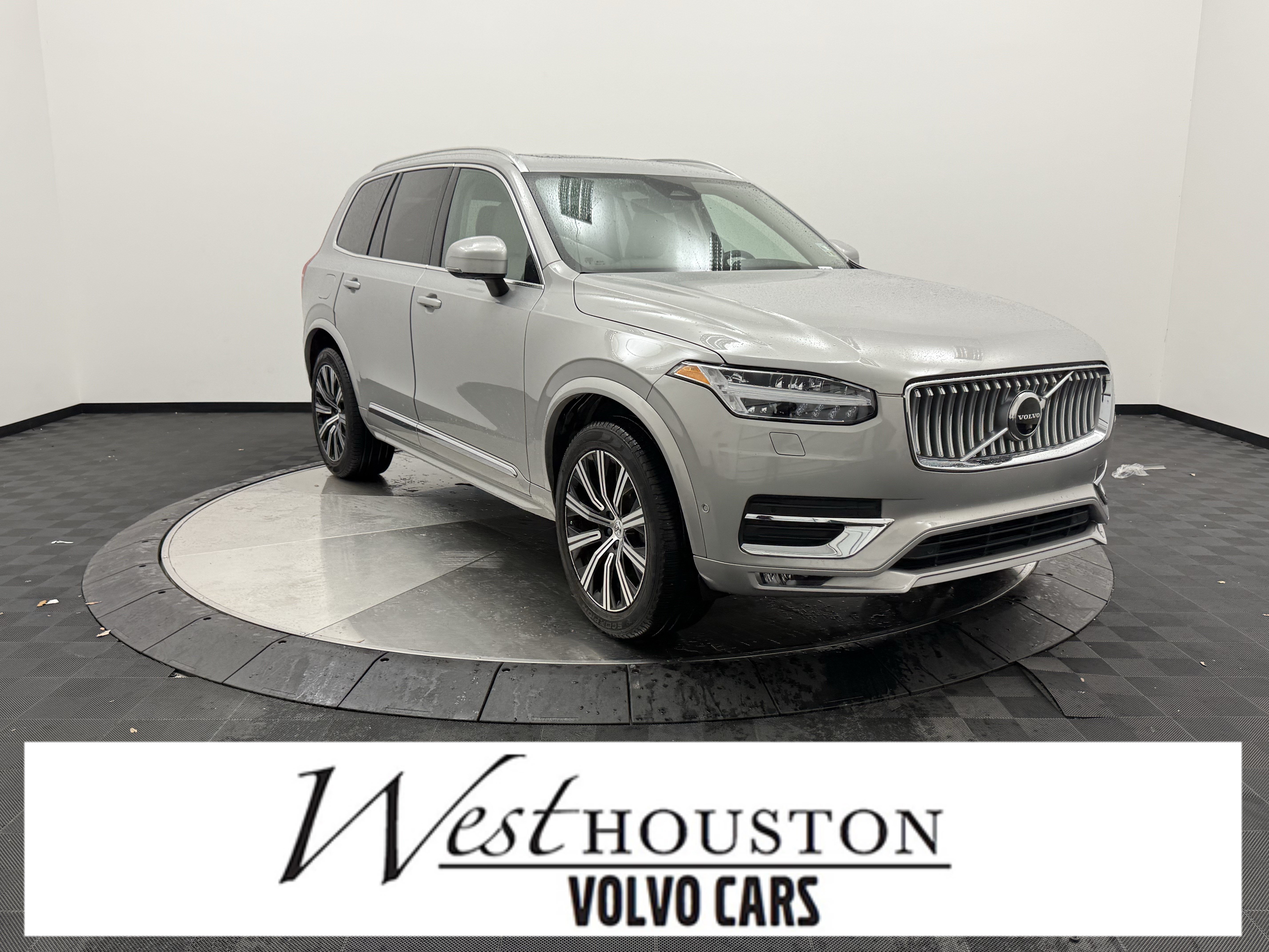 Used 2023 Volvo XC90 B6 Plus w/ Protection Package AWD/4WD image 1