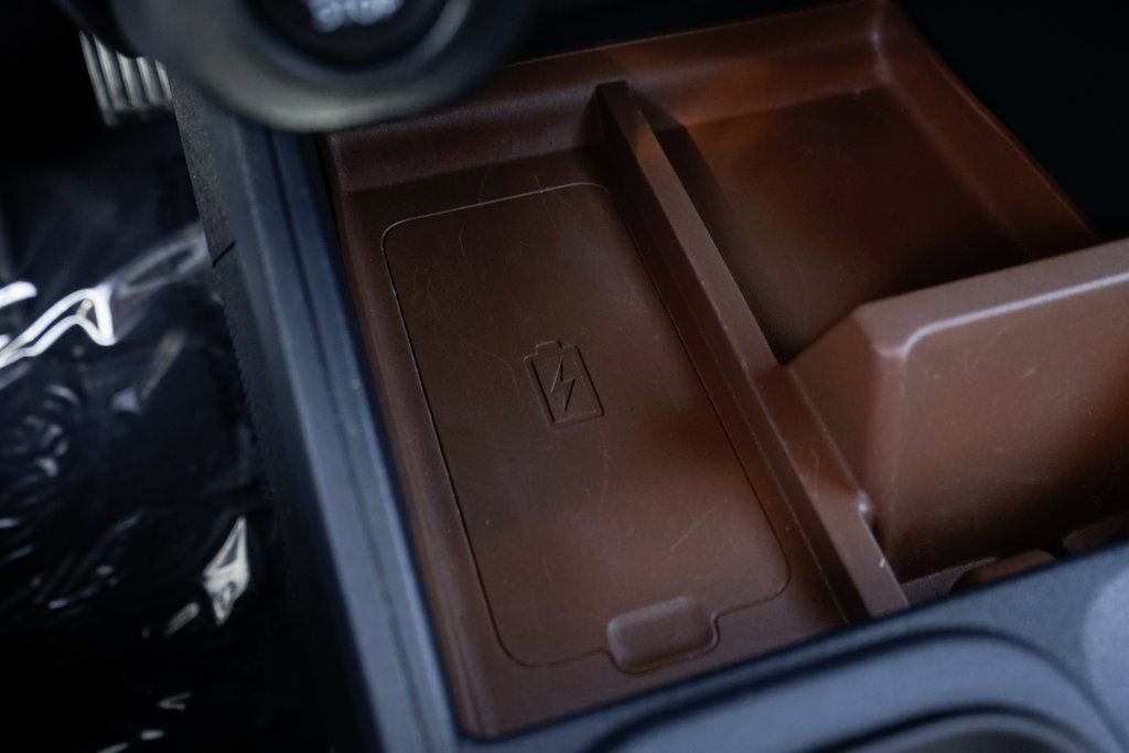 Used 2023 Ford Maverick Lariat w/ Lariat Luxury Package image 32