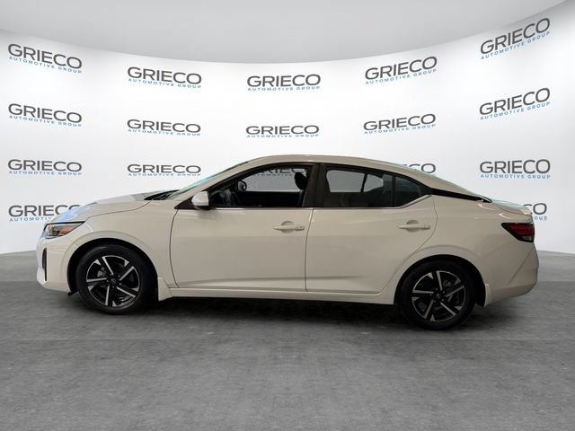 Used 2024 Nissan Sentra SV FWD image 4