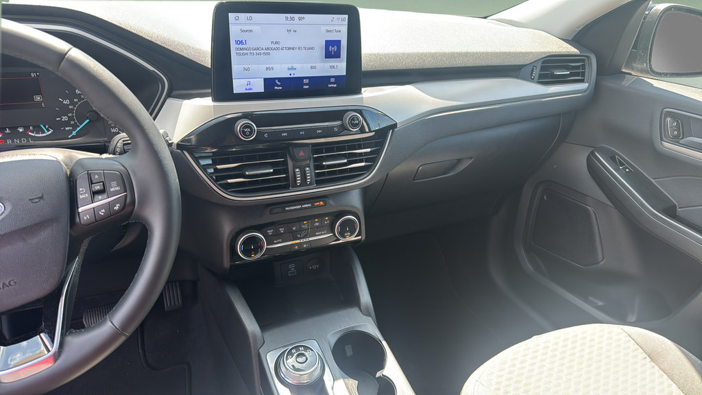 Used 2022 Ford Escape SE w/ SE Sport Appearance Package FWD image 11