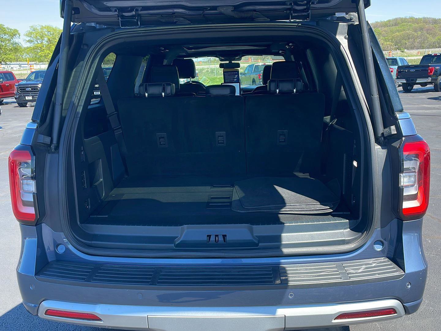 Used 2023 Ford Expedition Max Platinum image 36