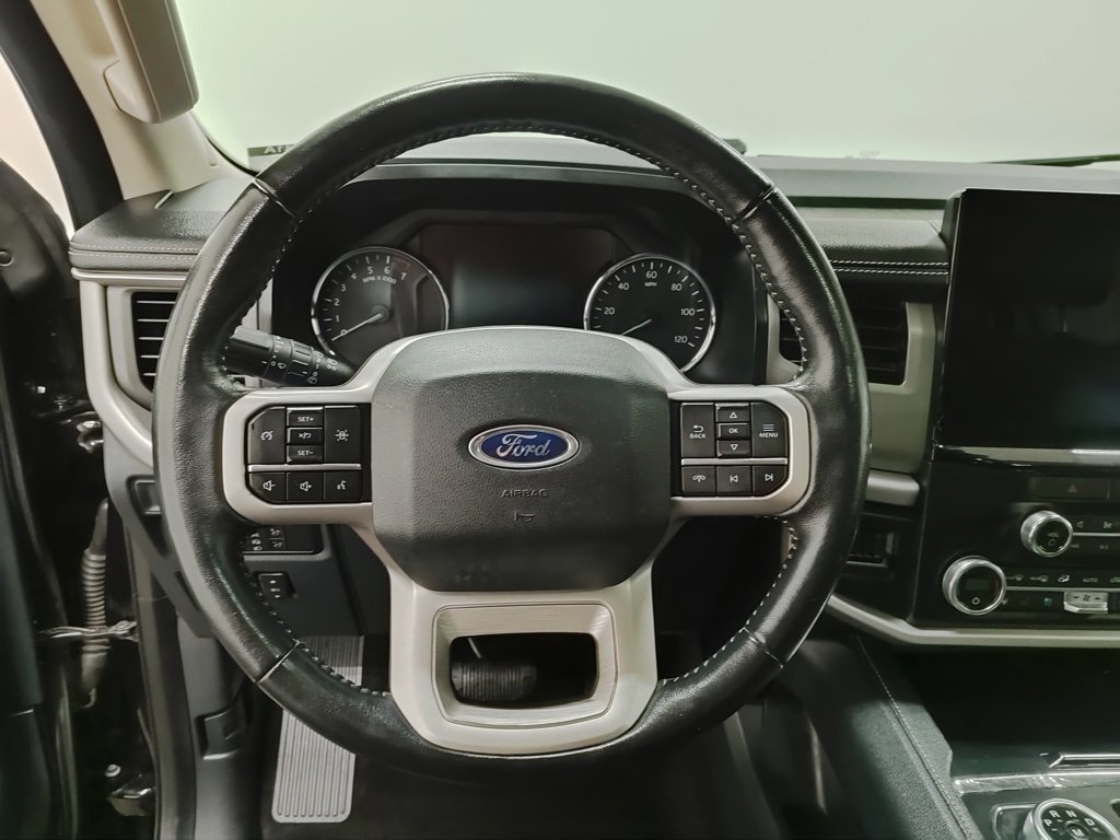 Used 2022 Ford Expedition XLT AWD/4WD image 14